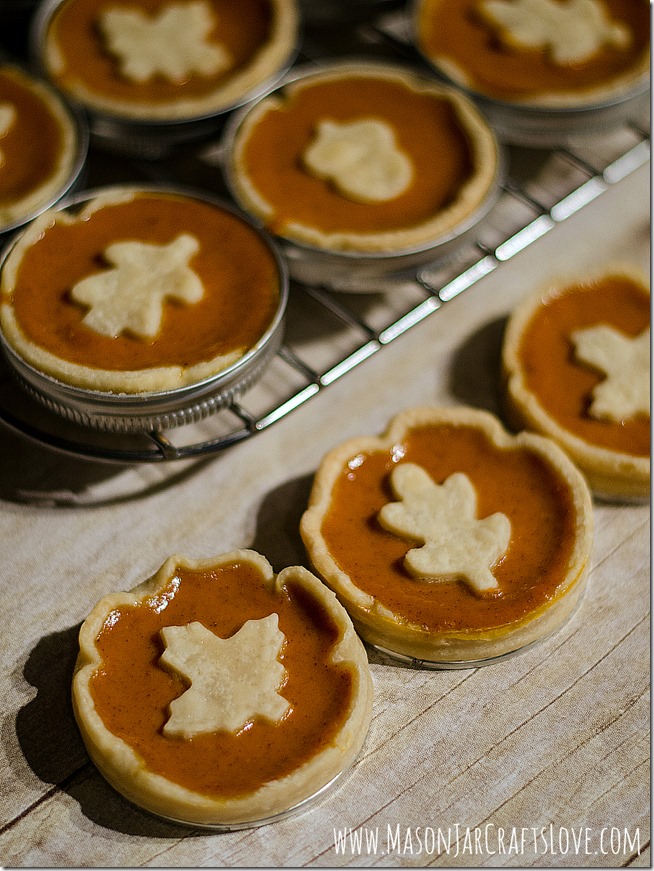 Mini-Pumpkin-Pie-Recipe-Baked-in-Mason-Jar-Lids-3 2