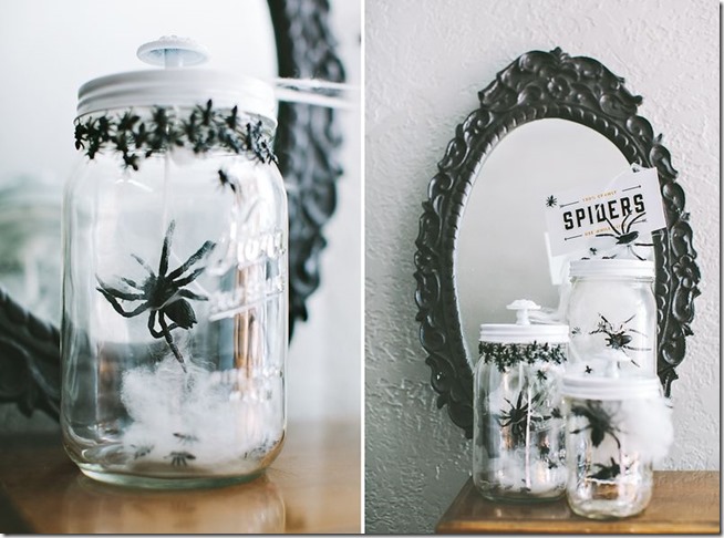halloween-craft-spider-in-ball-jar