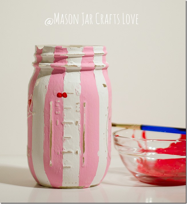 valentine-painted-mason-jars-10