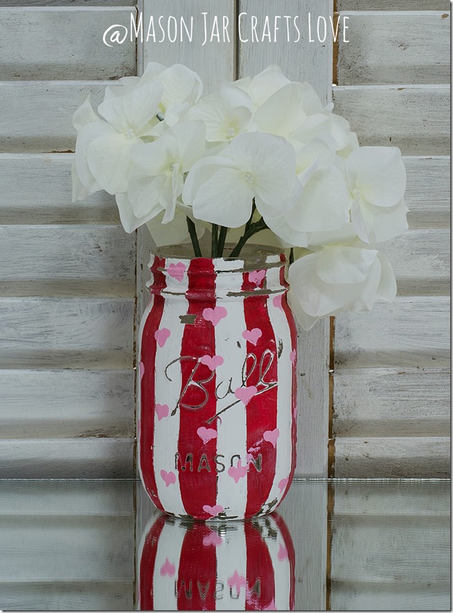 valentine-painted-mason-jars-3