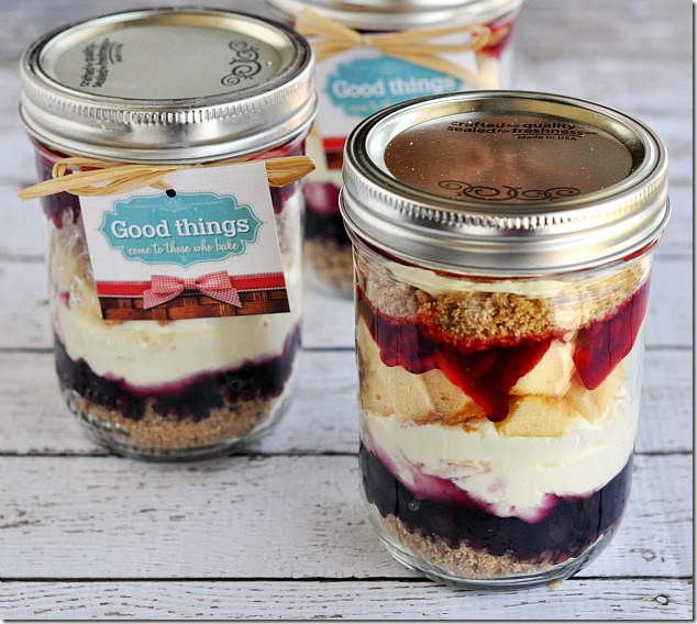 Red-White-and-Blueberry-Mason-Jar-Cheesecakes