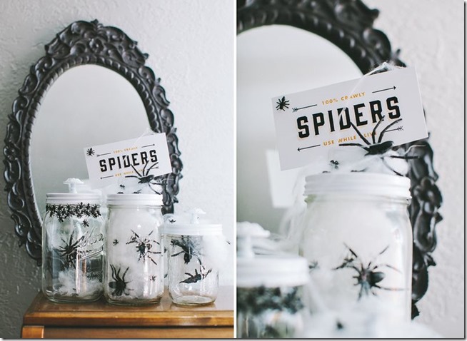 halloween-craft-spiders-in-jars