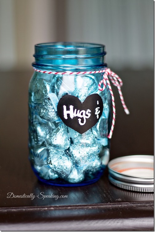 hugs-and-kisses-mason-jars-domestically-speaking