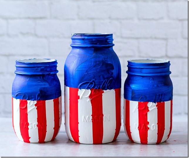 fourth-of-july-stars-stripes-mason-jars (5 of 8)