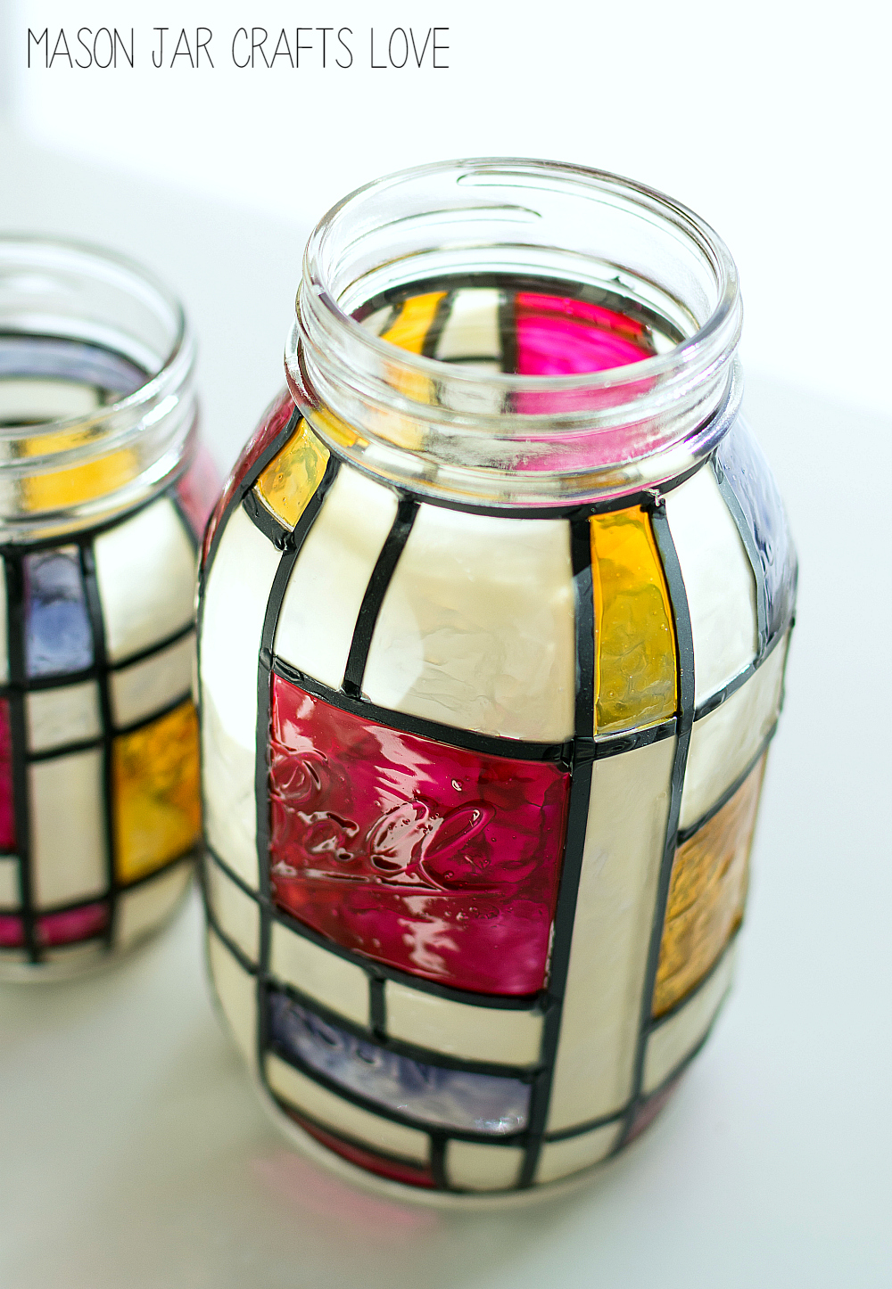 mason jar crafts: how to make mondrian stained glass mason jar