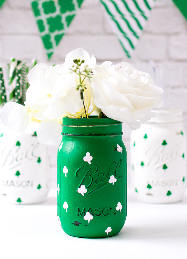 Mason Jar Craft Ideas - St. Patrick's Day