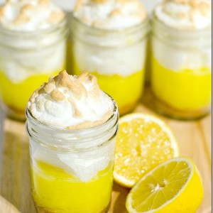 lemon-meringue-pie-mason-jar-recipe