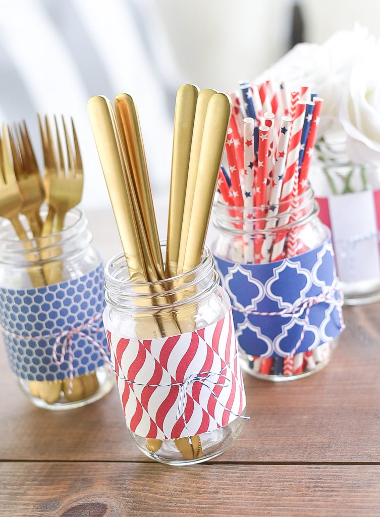 Red White Blue Mason Jar with Scrapbook Paper - Mason Jar Crafts Love