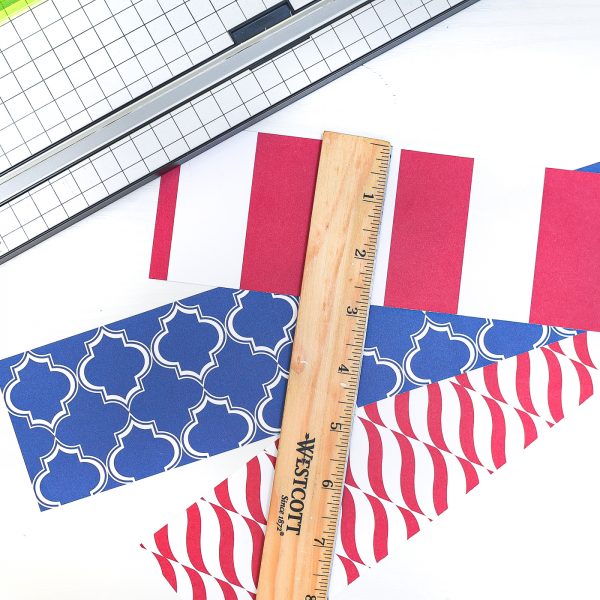 Red White Blue Mason Jar with Scrapbook Paper - Mason Jar Crafts Love