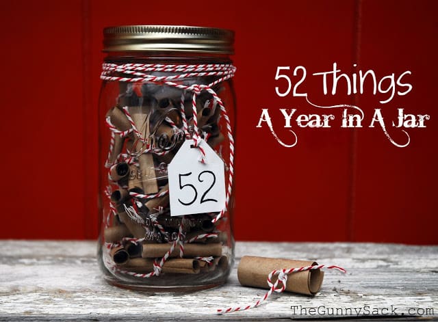 New Year's Eve Mason Jar Ideas - New Year's Eve Party Ideas with Mason Jars - New Year's Mason Jar Crafts.