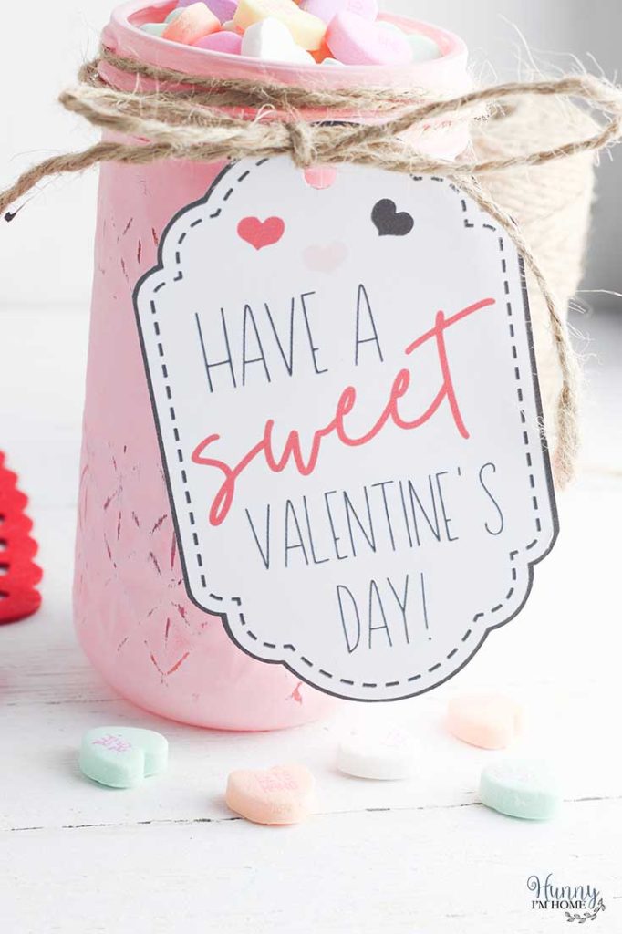 Valentine Mason Jar Crafts. Mason Jar Valentine's Day Craft Ideas. Gift Ideas in Mason Jars for Valentine's Day. 55+ Valentine Jar Crafts & More