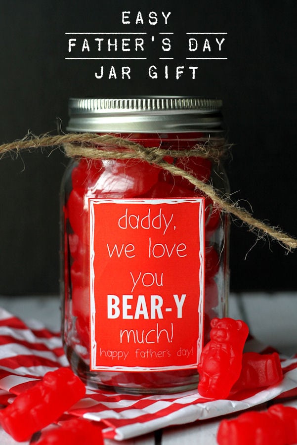 Father's Day Gift Ideas in Mason Jars. Homemade Father's Day Crafts.  Kid's Crafts for Father's Day. Easy Father's Day Crafts with Mason Jars. Mason Jar Crafts. Mason Jar Kid's Crafts.