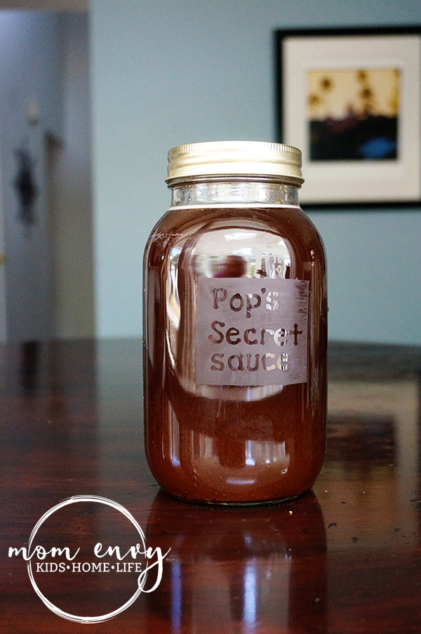Father's Day Gift Ideas in Mason Jars. Homemade Father's Day Crafts.  Kid's Crafts for Father's Day. Easy Father's Day Crafts with Mason Jars. Mason Jar Crafts. Mason Jar Kid's Crafts.