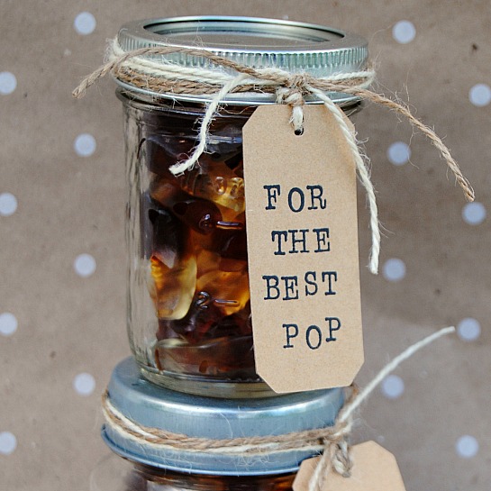Father's Day Gift Ideas in Mason Jars. Homemade Father's Day Crafts.  Kid's Crafts for Father's Day. Easy Father's Day Crafts with Mason Jars. Mason Jar Crafts. Mason Jar Kid's Crafts.