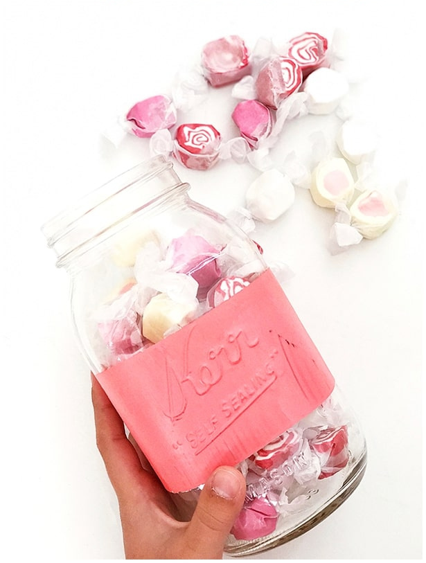 Salt Water Taffy Mason Jar. Summer Mason Jar Crafts. Kid's Craft for Summer with Mason Jars. Coastal Mason Jar Ideas. Painted Mason Jars for Summer. Mason Jar Planters. Twine Wrapped Mason Jar Crafts. Firefly Mason Jars. Mason Jar Votives for Summer.