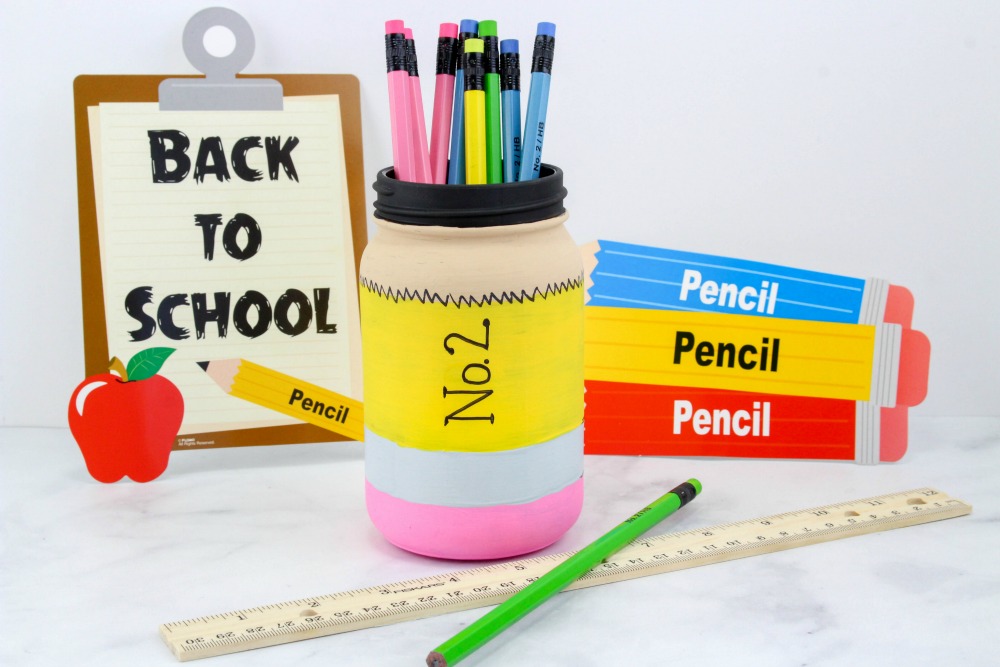 No. 2 Pencil Painted Mason Jar Craft. Mason Jar Craft Ideas for Back to School, Teacher Gift Mason Jars - Mason Jar Gift Ideas for Teachers - School Themed Mason Jars. Mason Jar Pencil Holders Themed for School, Students, Teachers. Back to School Teacher Gift Ideas. Holiday Teacher Gift Ideas with Mason Jars. DIY Teacher Gift Ideas.