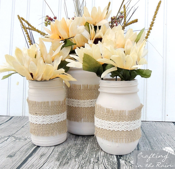 Mason Jar Crafts for Fall. 30+ Craft Idea for Autumn. Crafts for Fall with Mason Jars. Mason Jar Autumn Crafts. Painted Mason Jars for Fall. Mason Jar Votives for Fall. Pumpkin Mason Jar Crafts for Fall.