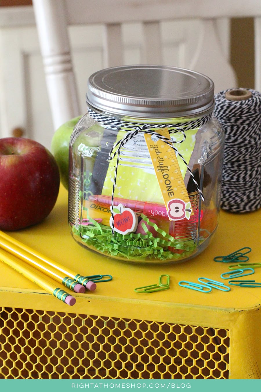 Mason Jar Teacher Gift Card Holder. Mason Jar Craft Ideas for Back to School, Teacher Gift Mason Jars - Mason Jar Gift Ideas for Teachers - School Themed Mason Jars. Mason Jar Pencil Holders Themed for School, Students, Teachers. Back to School Teacher Gift Ideas. Holiday Teacher Gift Ideas with Mason Jars. DIY Teacher Gift Ideas.